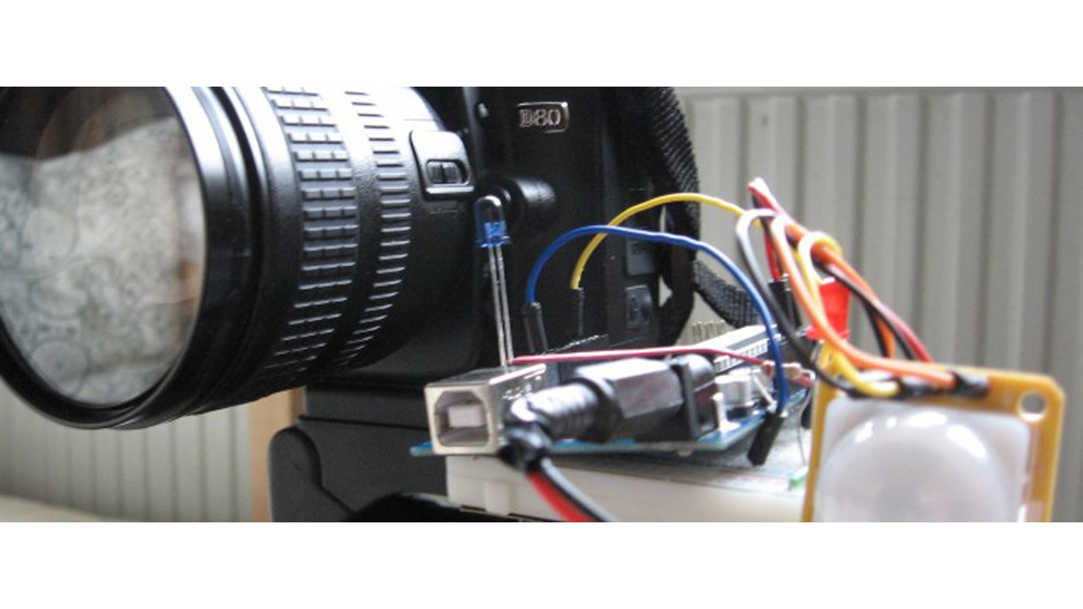 Arduino motion triggered camera1