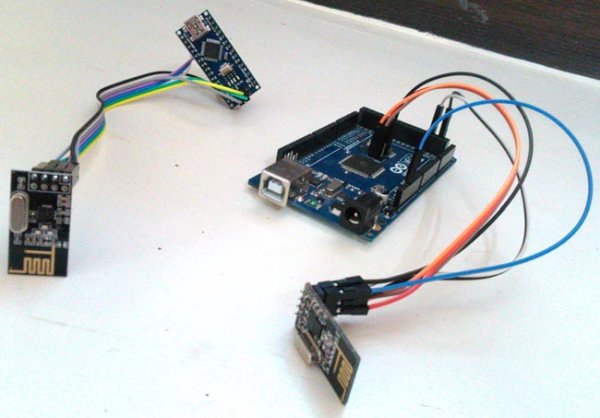 Private Chat Room using Arduino nRF24L01 and Processing